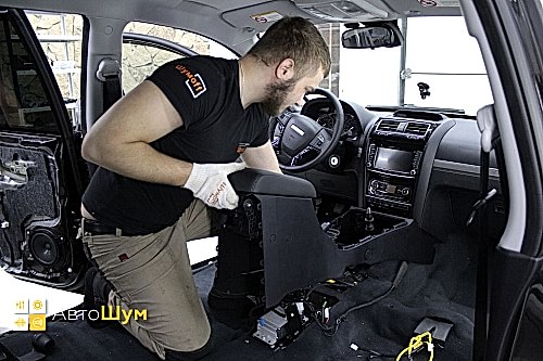 Разбираем салон Хавал Х5